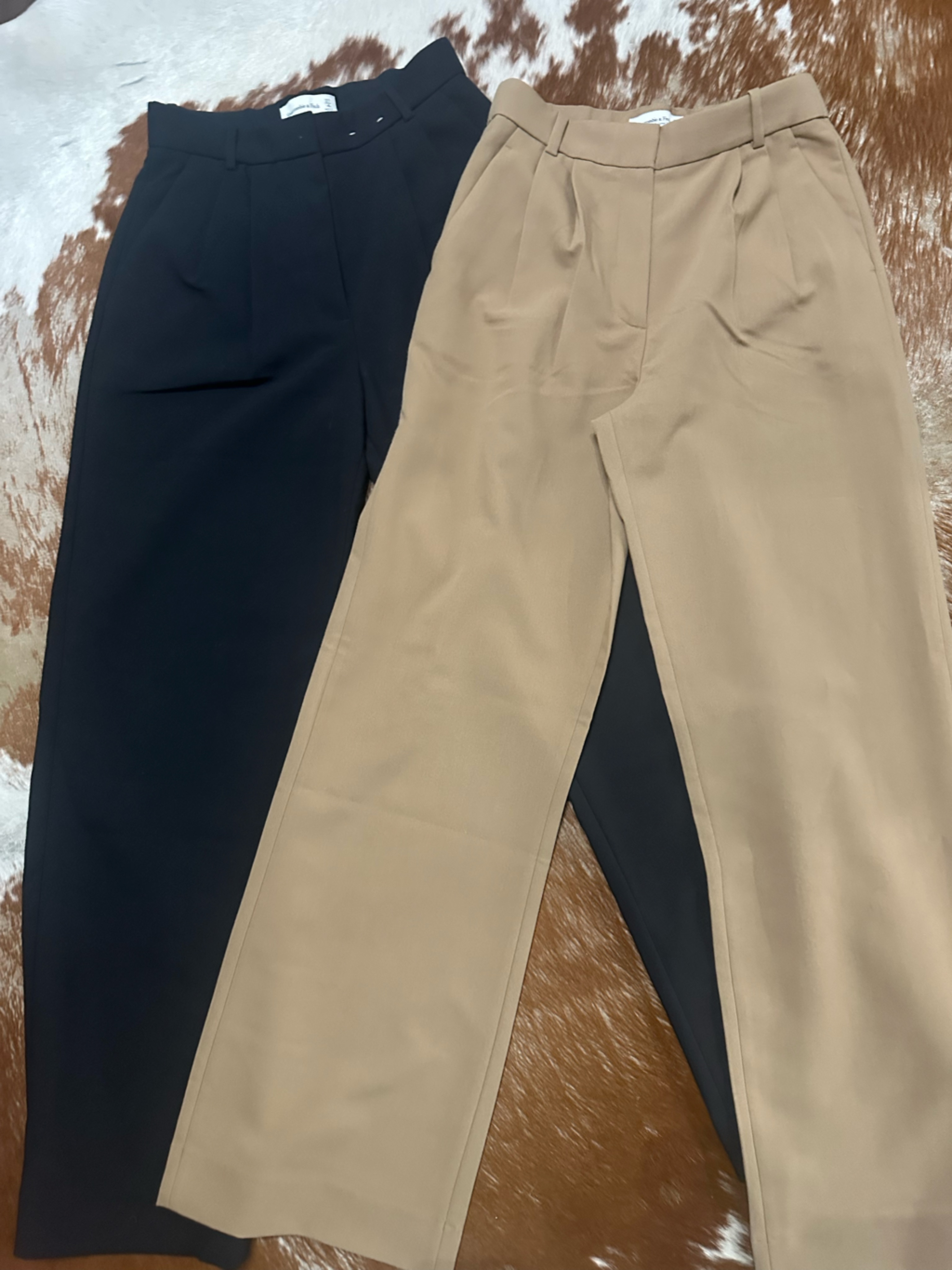 Abercrombie & Fitch Men's Chinos - Black & Khaki